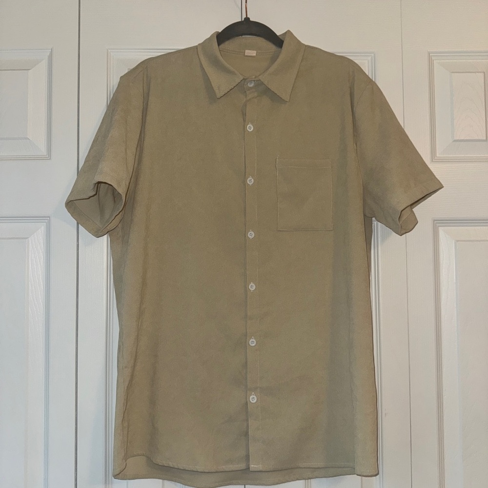 Men's Ribbed Corduroy Casual Tan Short Sleeve Button-Up Shirt